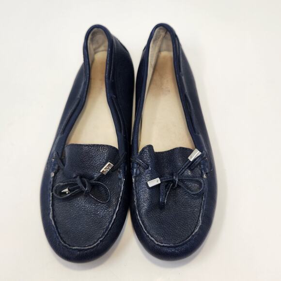 Michael Michael Kors Sutton Navy Blue Leather Moc Loafer Women Size 7M Bow Logo - Picture 2 of 9